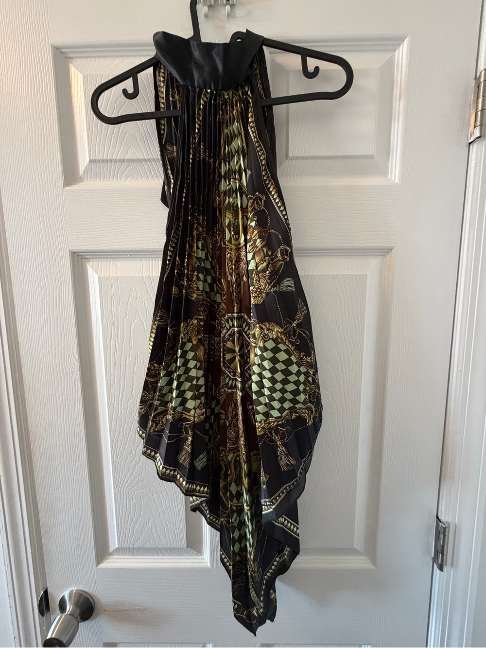 Black Halter Scarf-Print Satin blouse